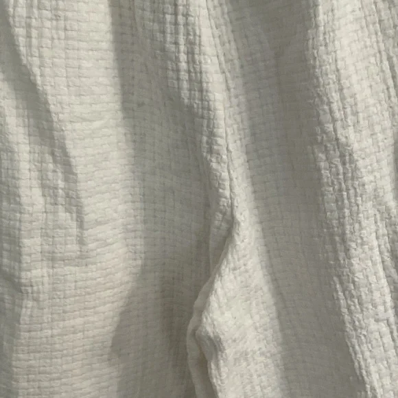 Free People Ivory Women's Bermuda Shorts - Picture 7 of 7